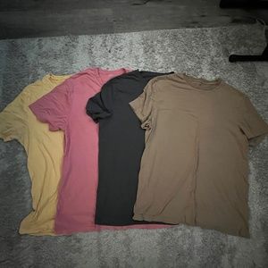 Assortment 4 Medium T-Shirts